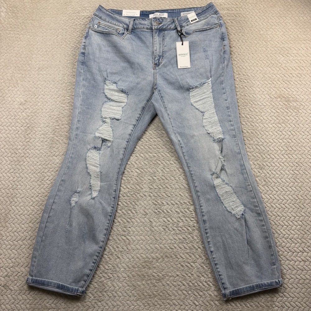 Judy Blue Jeans Women's 16W Mid Rise Boyfriend Fit Distressed New‎ NWT JB8878